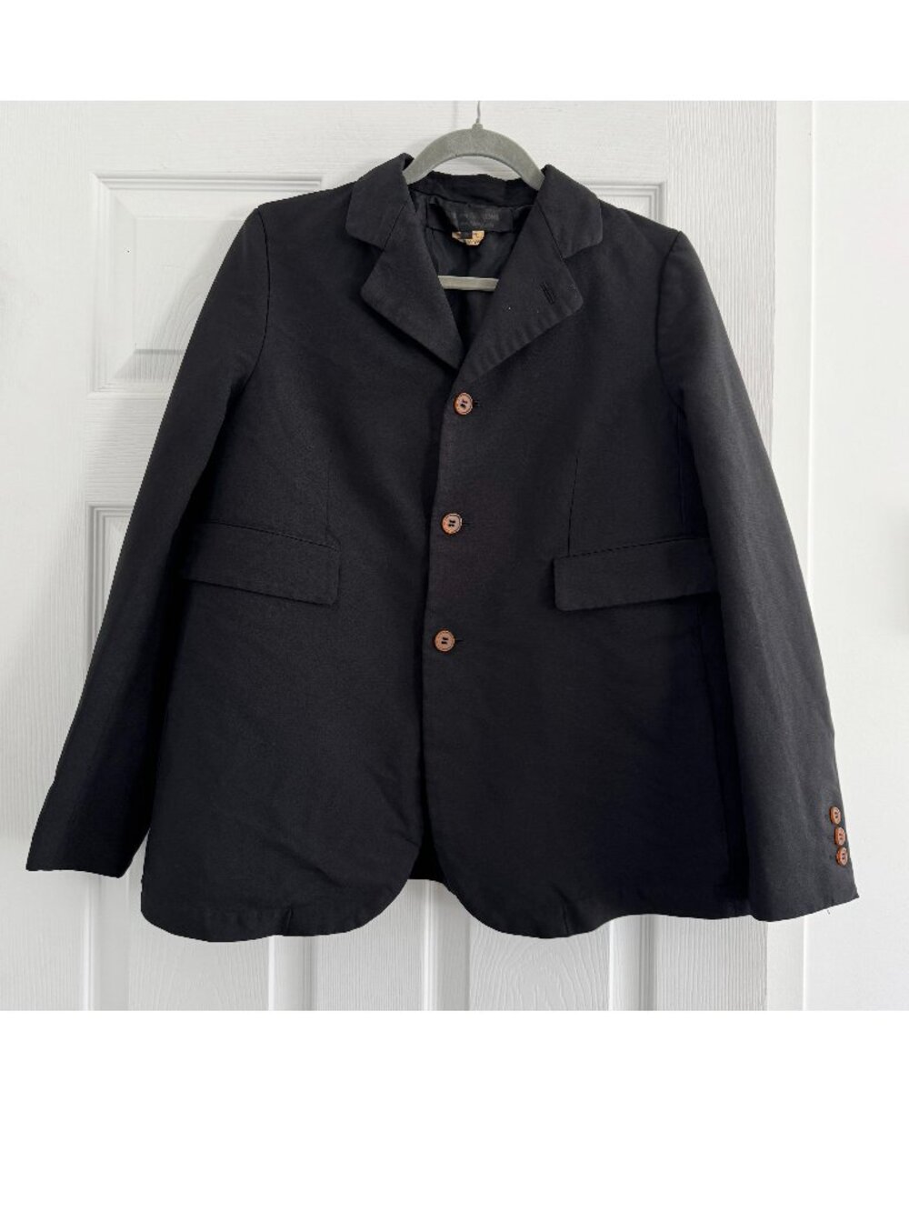 Comme des Garcons Crinkled 3 Button Flared Blazer in Black, size Small